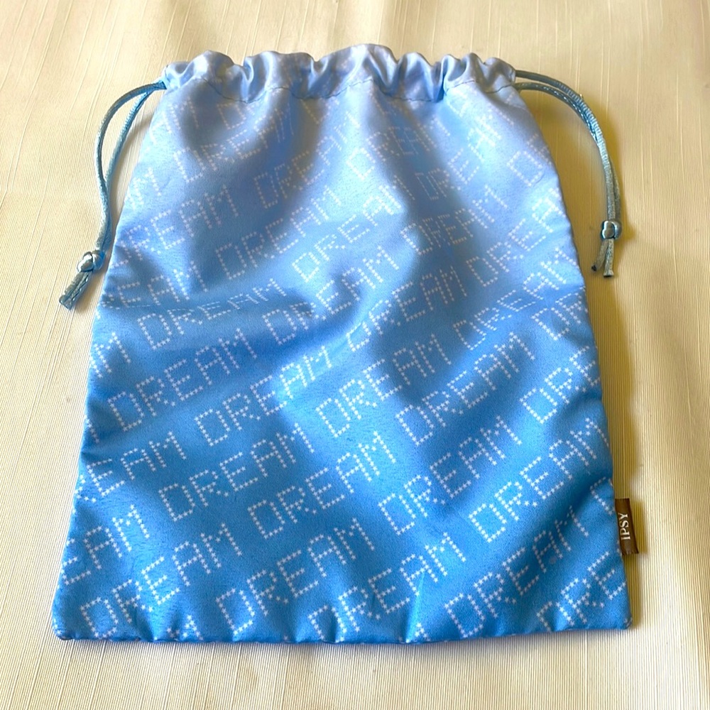 Ipsy Baby Blue Dream Drawstring glam Bag